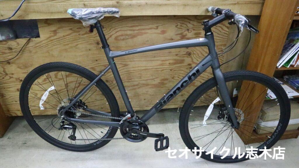 Bianchi C-SPORT 2 （油圧ディスクブレーキ仕様） 全体的にダークな