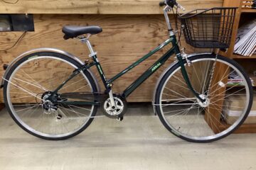 丸石サイクル　アーカル　最軽量クラスの普通自転車！アルミフレームにアルミパーツ！あ～軽い！