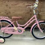 BRIDGESTONE　ハッチ　３歳～小学校まで乗れる補助輪付き自転車。